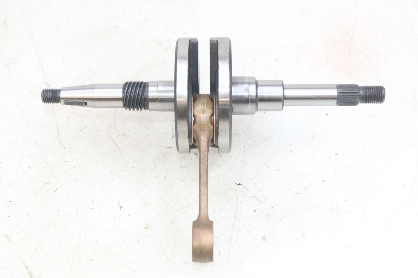 photo de ALBERO MOTORE KYMCO AGILITY NAKED RENOUVO 2T 50 (2011 - 2018) - Stato della superficie e materiale