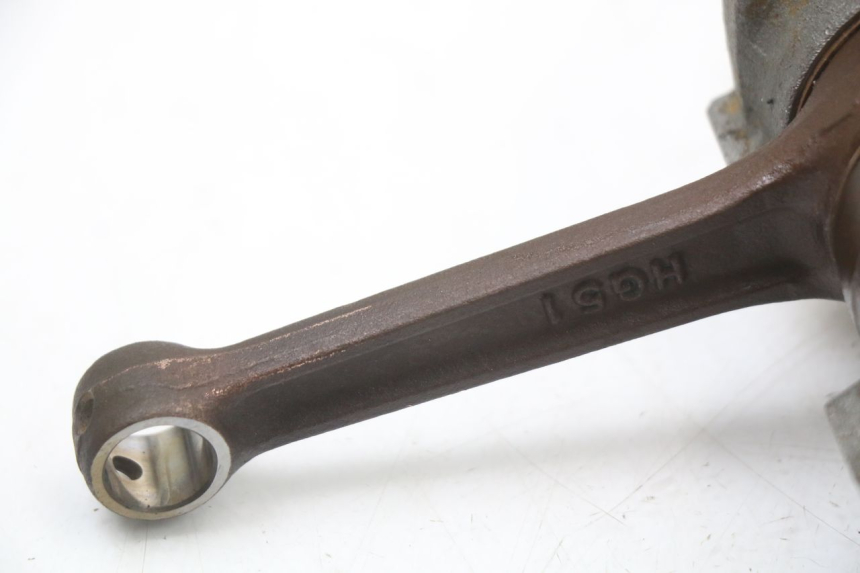 photo de ALBERO MOTORE HYOSUNG GV AQUILA 125 (2000 - 2009) - Dettagli dei punti di fissaggio