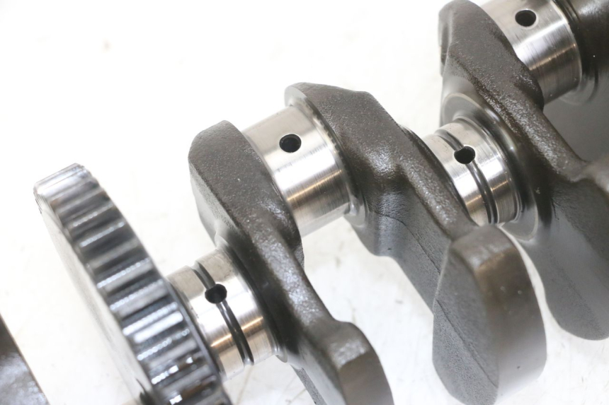 photo de ALBERO MOTORE HONDA CB R 1000 (2018 - 2023) - Primo piano ad alta risoluzione