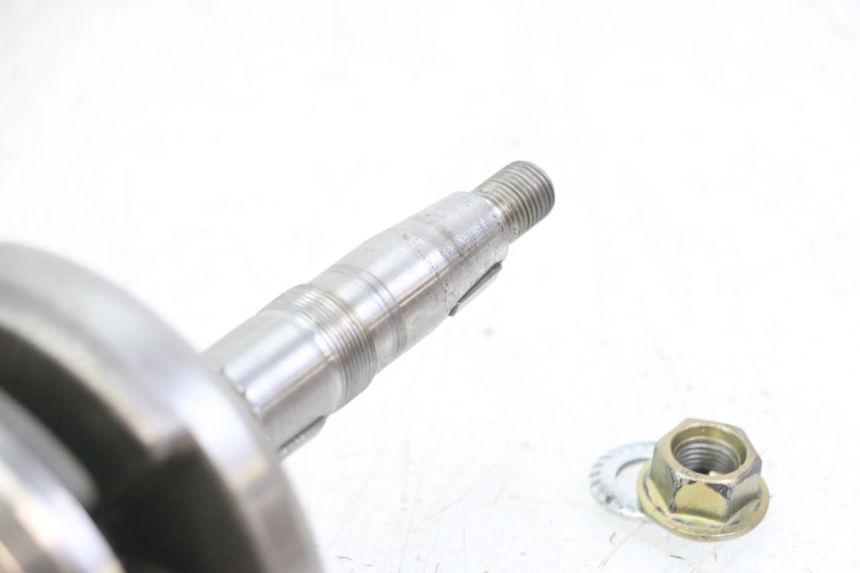 photo de ALBERO MOTORE DAELIM BESBI 125 (2007 - 2008) - Zoom sui componenti