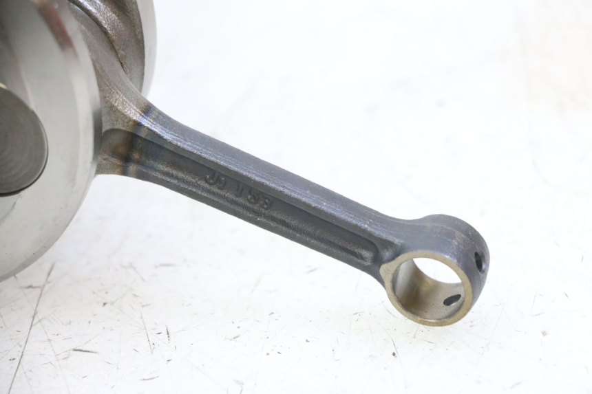 photo de ALBERO MOTORE DAELIM BESBI 125 (2007 - 2008) - Altra angolazione