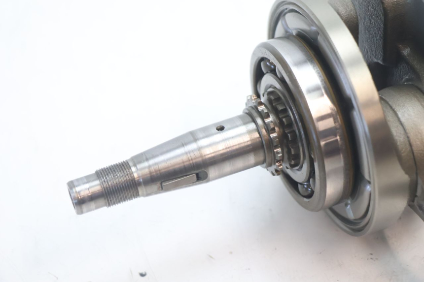 photo de ALBERO MOTORE HONDA FES S-WING SWING ABS 125 (2007 - 2015) - Dettaglio del componente