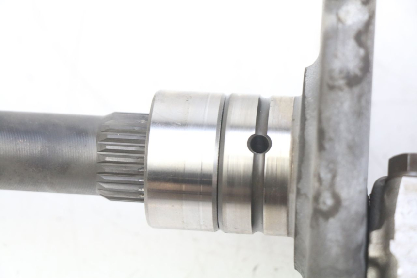 photo de ALBERO MOTORE HONDA FJS SILVERWING SILVER WING 400 (2009 - 2016) - Dettaglio del componente