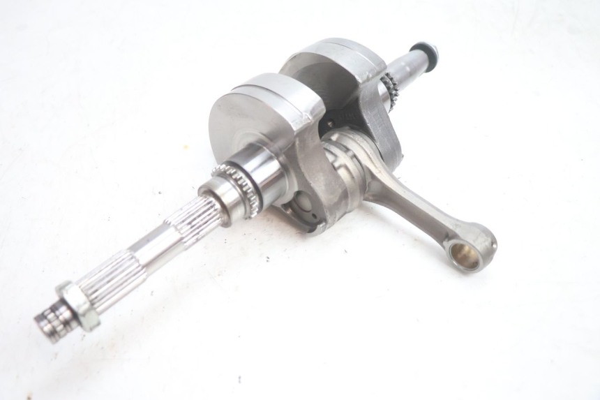 photo de ALBERO MOTORE GILERA GP 800 (2007 - 2013) - Caratteristiche distintive