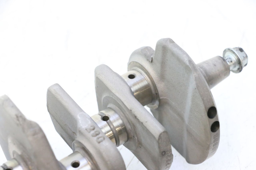 photo de Albero motore SUZUKI GSR 600 (2005 - 2012) - Dettaglio del componente