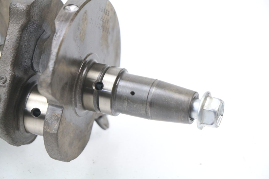 photo de ALBERO MOTORE SUZUKI GSX-R GSXR 600 (2008 - 2010) - Dettagli dei punti di fissaggio