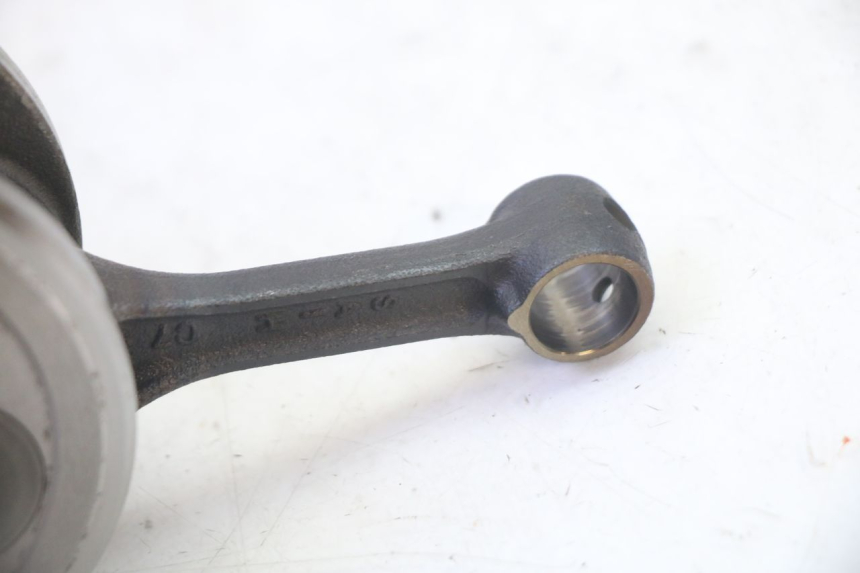 photo de ALBERO MOTORE DAELIM HISTORY 125 (2001 - 2002) - Altra angolazione