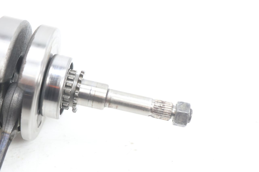photo de ALBERO MOTORE PEUGEOT KISBEE 4T 50 (2010 - 2017) - Altra angolazione