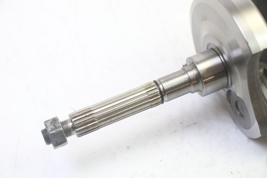 photo de ALBERO MOTORE PIAGGIO MP3 LT 300 (2010 - 2016) - Dettaglio del componente