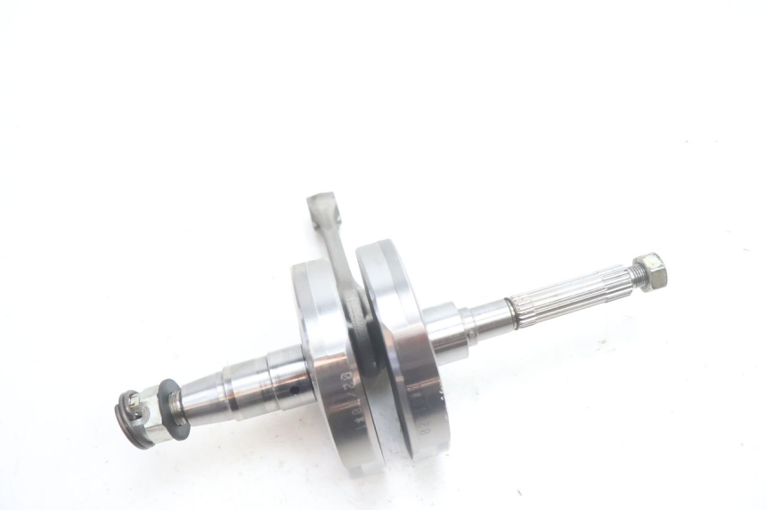 photo de ALBERO MOTORE PIAGGIO MP3 LT 300 (2010 - 2016) - Dettagli dei punti di fissaggio