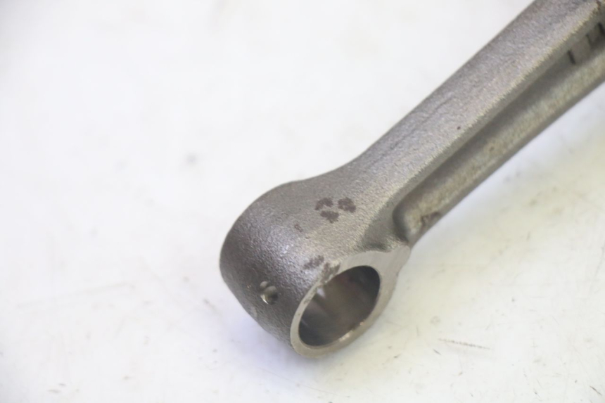 photo de ALBERO MOTORE PIAGGIO MP3 RL 250 (2006 - 2010) - Dettagli dei punti di fissaggio