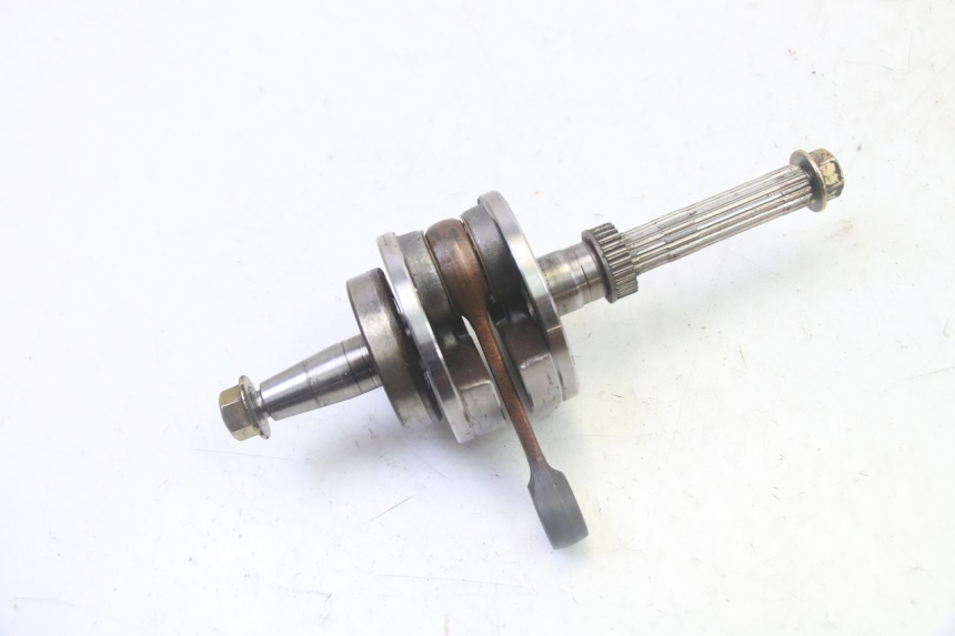 photo de ALBERO MOTORE PIAGGIO NEW TYPHOON 50 (2010 - 2017) - Dettagli dei punti di fissaggio