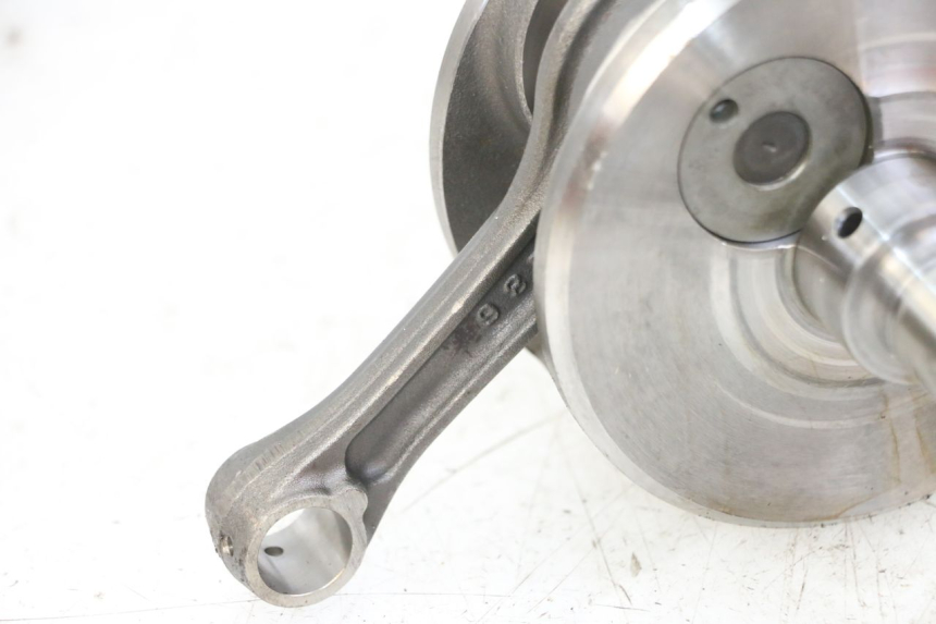 photo de ALBERO MOTORE PIAGGIO MP3 125 (2006 - 2014) - Dettagli dei punti di fissaggio