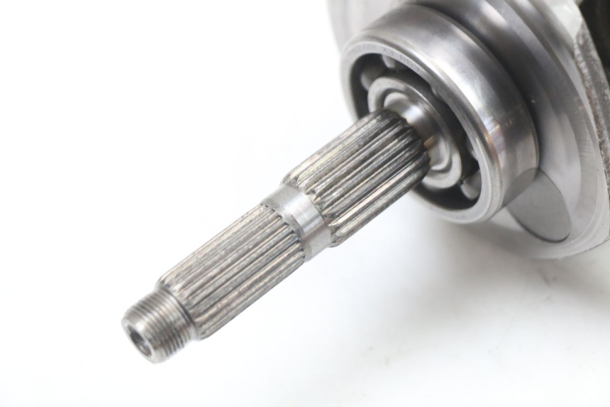 photo de ALBERO MOTORE APOLLO RFZ 140 - Altra angolazione