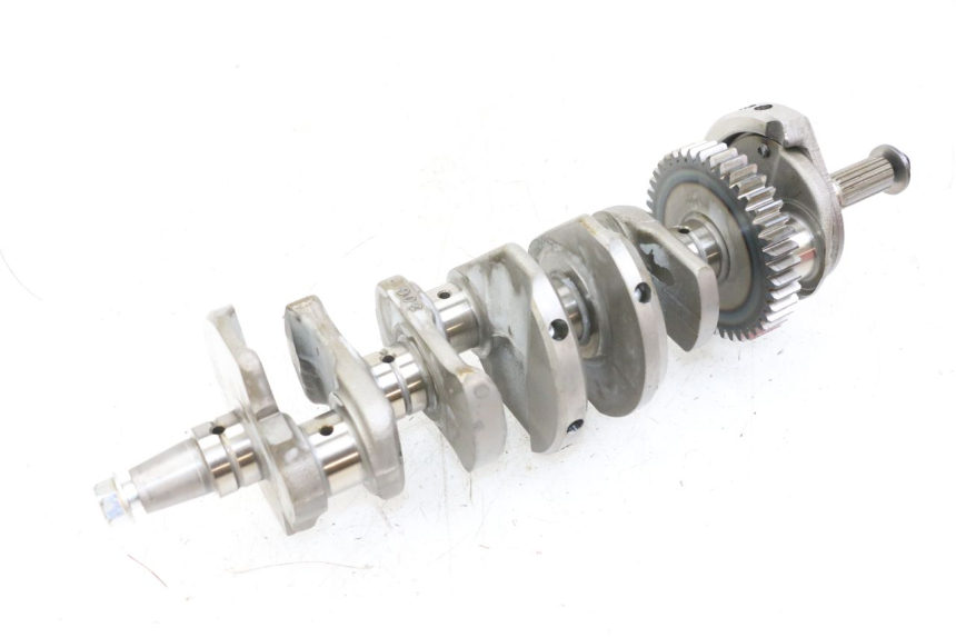 photo de ALBERO MOTORE SUZUKI GSR 750 (2011 - 2017) - Primo piano tecnico