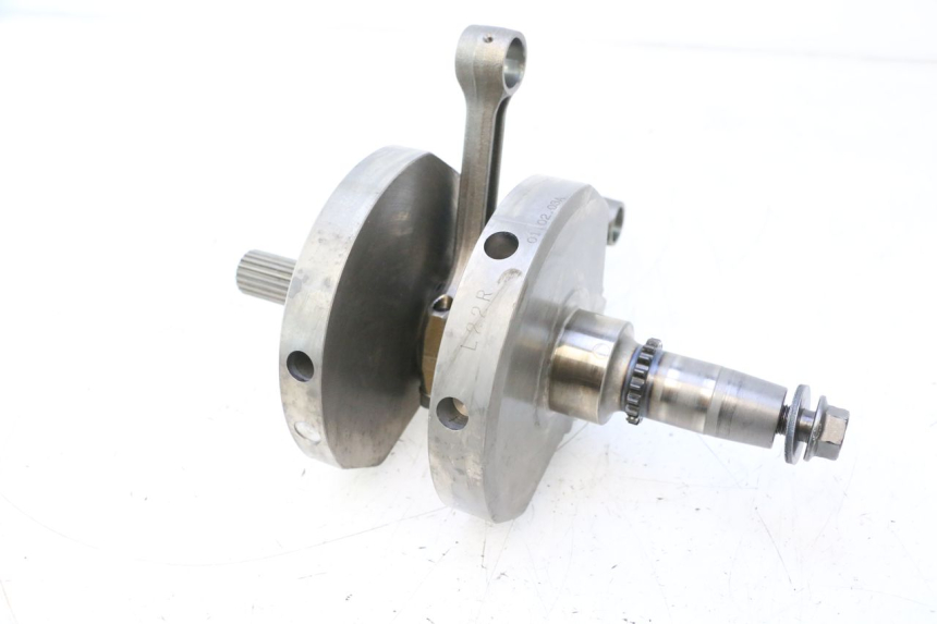 photo de ALBERO MOTORE SUZUKI SV S 650 (1999 - 2002) - Primo piano tecnico