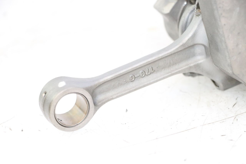 photo de ALBERO MOTORE SUZUKI SV S 650 (2003 - 2009) - Dettagli dei punti di fissaggio