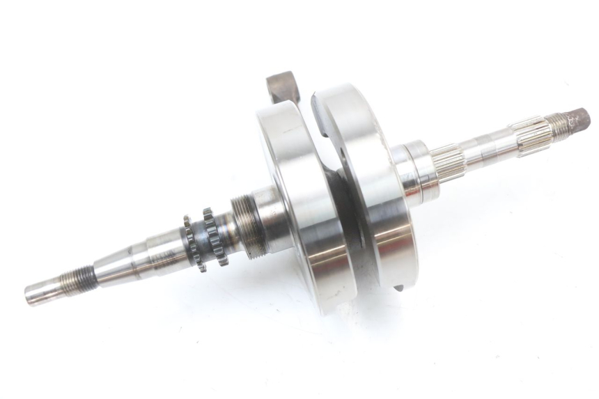 photo de ALBERO MOTORE SUZUKI UH BURGMAN 125 (2002 - 2006) - Dettagli dei punti di fissaggio