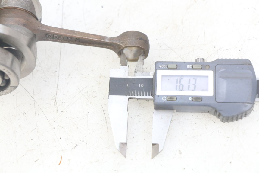 photo de ALBERO MOTORE PIAGGIO VESPA S 2T 50 (2007 - 2014) - Zoom sullo stato d'uso