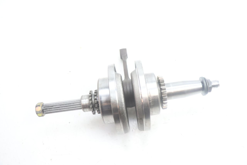 photo de ALBERO MOTORE YAMAHA XMAX X-MAX 125 (2006 - 2009) - Dettagli dei punti di fissaggio