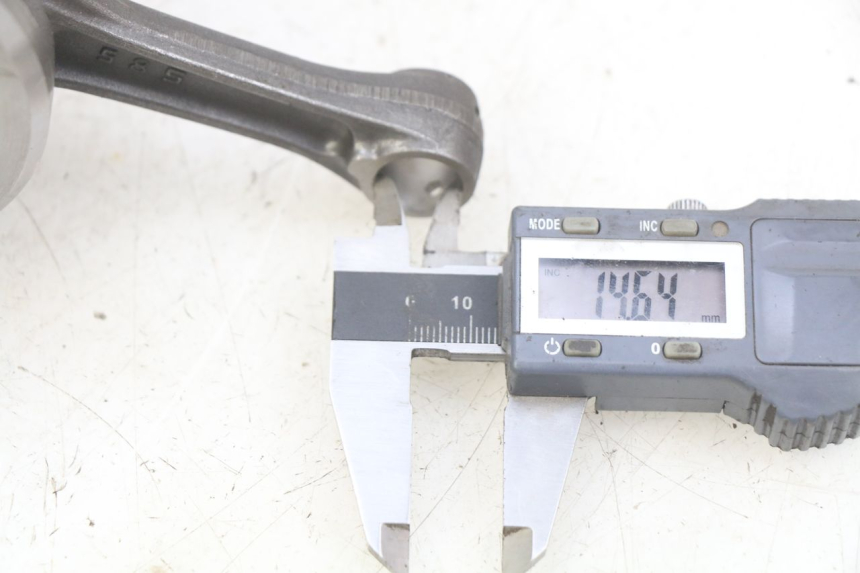 photo de ALBERO MOTORE PIAGGIO X8 125 (2004 - 2007) - Dettaglio del componente