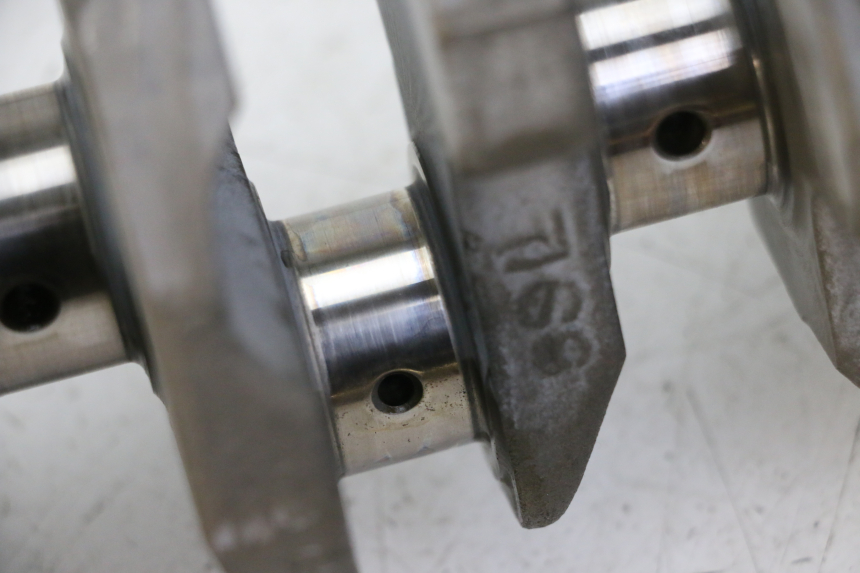 photo de ALBERO MOTORE YAMAHA FZ6 FAZER S2 600 (2007 - 2011) - Stato della superficie e materiale