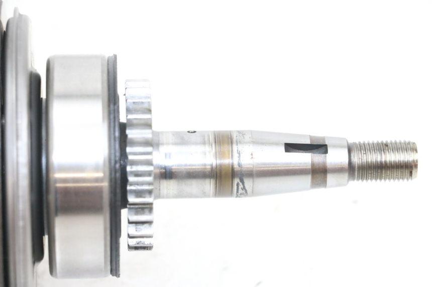 photo de ALBERO MOTORE YAMAHA YP MAJESTY 125 (2002 - 2006) - Vista d'insieme del prodotto