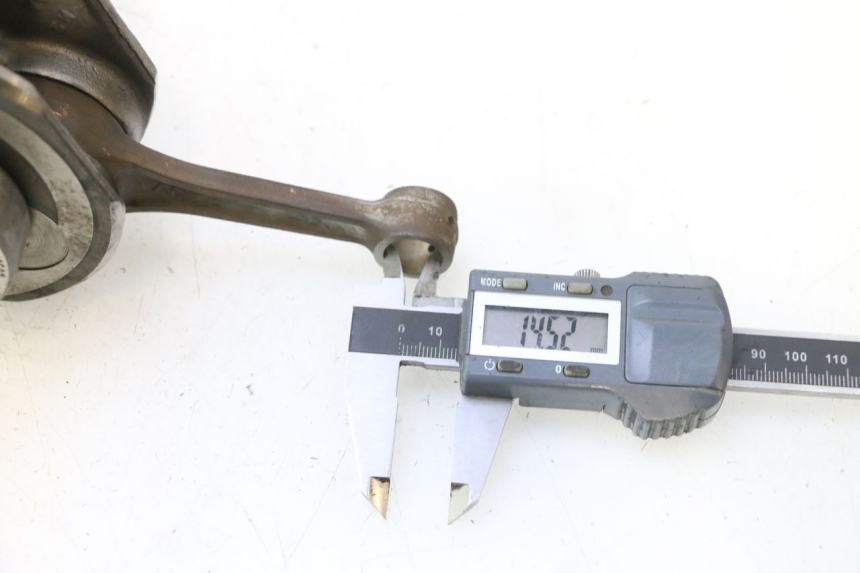 photo de ALBERO MOTORE YAMAHA YP MAJESTY 125 (1998 - 2001) - Dettaglio del componente