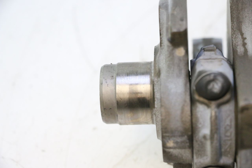photo de ALBERO MOTORE YAMAHA YZF R GENESIS 750 (1993 - 1998) - Marcature e riferimenti originali