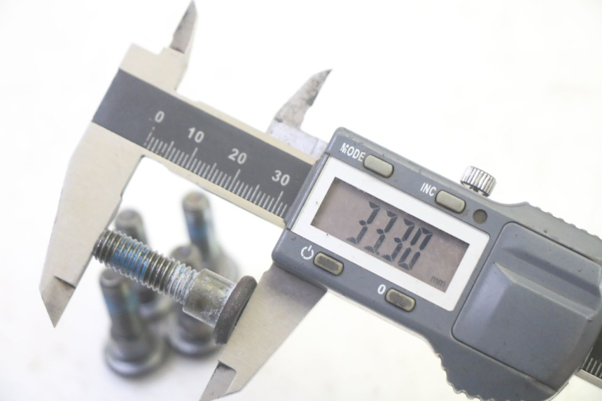 photo de BULLONE DEL DISCO DEL FRENO ADIVA AD3 300 (2014 - 2020) - Altra angolazione