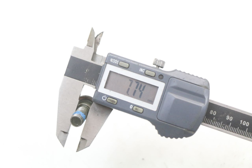 photo de BULLONE DEL DISCO DEL FRENO KYMCO AGILITY 4T 50 (2005 - 2018) - Primo piano tecnico