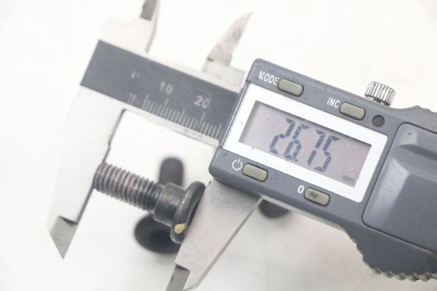 photo de VIS DISCO DEL FRENO KYMCO AGILITY 4T 50 (2018 - 2022) - Altra angolazione