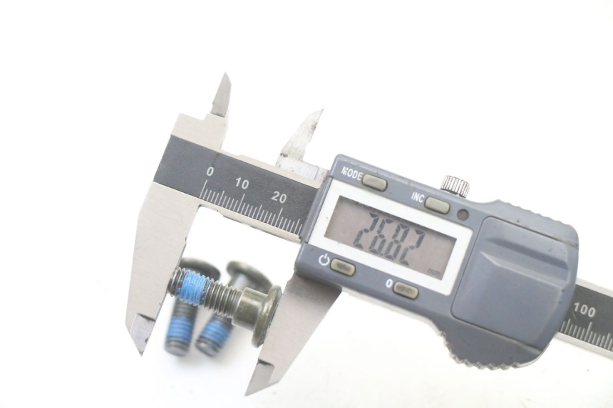 photo de BULLONE DEL DISCO DEL FRENO KYMCO AGILITY 4T 50 (2005 - 2018) - Altra angolazione