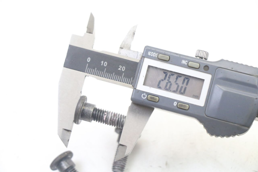 photo de VIS DISCO DEL FRENO KYMCO AGILITY 4T 50 (2018 - 2022) - Altra angolazione