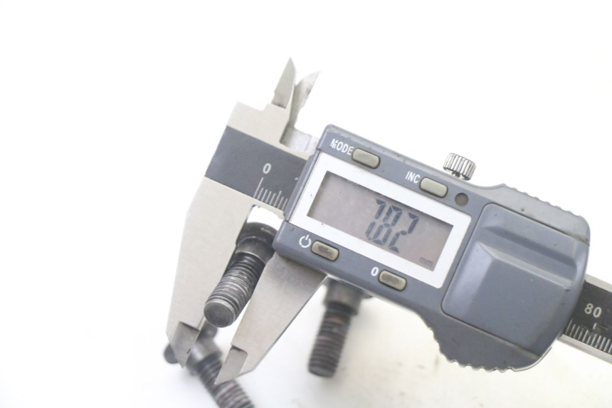 photo de VIS DISCO DEL FRENO KYMCO AGILITY 4T 50 (2018 - 2022) - Primo piano tecnico