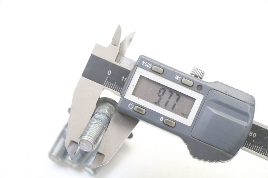 photo de BULLONE DEL DISCO DEL FRENO MBK BOOSTER SPIRIT NAKED 50 (2004 - 2017) - Primo piano tecnico