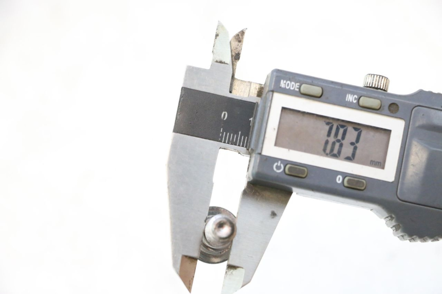 photo de BULLONE DEL DISCO DEL FRENO HONDA CB F HORNET 600 (2005 - 2006) - Dettaglio del componente