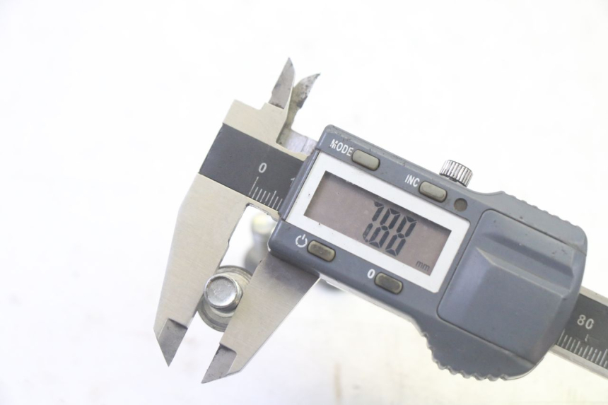 photo de BULLONE DEL DISCO DEL FRENO PEUGEOT CITYSTAR 50 (2013 - 2017) - Primo piano tecnico