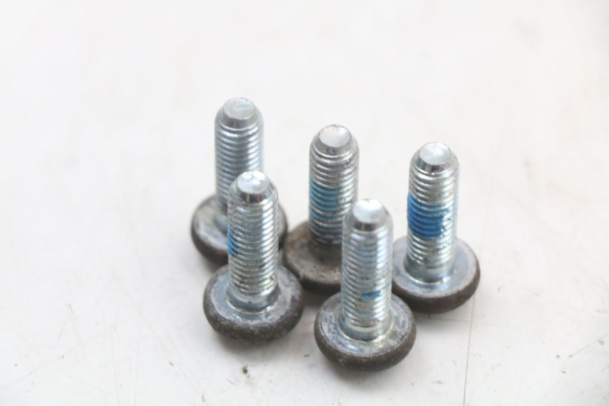 photo de VIS DISCO DEL FRENO YAMAHA CYGNUS X 125 (2004 - 2007) - Zoom sullo stato d'uso