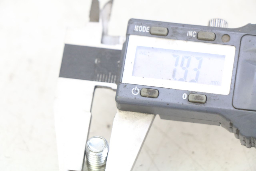 photo de VIS DISCO DEL FRENO PEUGEOT ELYSEO 125 (1999 - 2004) - Zoom sullo stato d'uso