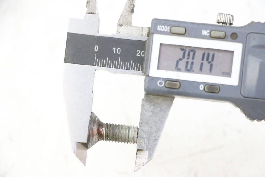 photo de BULLONE DEL DISCO DEL FRENO PEUGEOT ELYSTAR 50 (2002 - 2014) - Zoom sullo stato d'uso