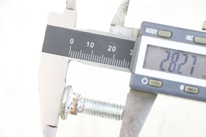 photo de BULLONE DEL DISCO DEL FRENO EUROCKA RETRO 50 (2007 - 2014) - Zoom sullo stato d'uso