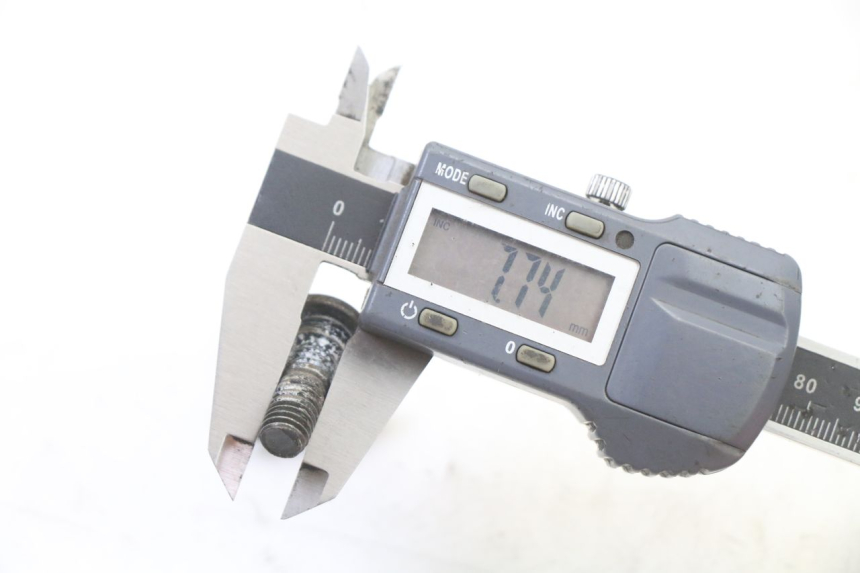 photo de BULLONE DEL DISCO DEL FRENO SYM FIDDLE 2 S 125 (2012 - 2014) - Primo piano tecnico