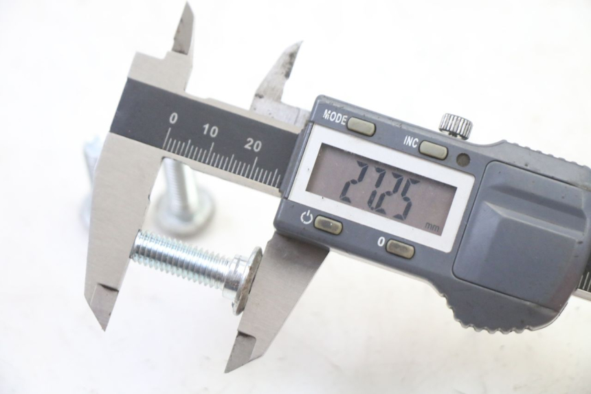 photo de VITE DISCO FRENANTE VENESI FLY RETRO 4T 50 (2020 - 2025) - Altra angolazione