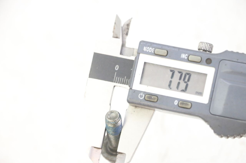 photo de VITE DISCO FRENANTE SUZUKI GS GSE 500 (2001 - 2003) - Altra angolazione