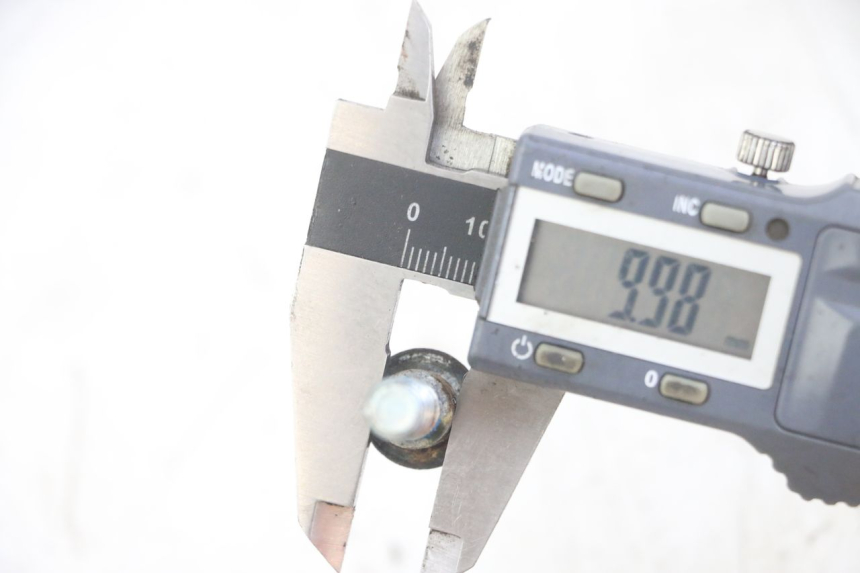 photo de VITE DISCO FRENANTE SUZUKI GS GSE 500 (2001 - 2003) - Vista d'insieme del prodotto