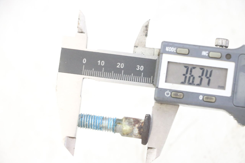 photo de VITE DISCO FRENANTE SUZUKI GS GSE 500 (2001 - 2003) - Dettagli dei punti di fissaggio