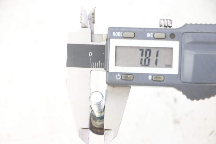 photo de VITE DISCO FRENANTE SUZUKI GS GSE 500 (2001 - 2003) - Stato della superficie e materiale