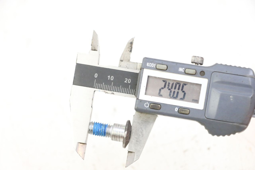 photo de BULLONE DEL DISCO DEL FRENO SUZUKI GSR 750 (2011 - 2017) - Dettaglio del componente