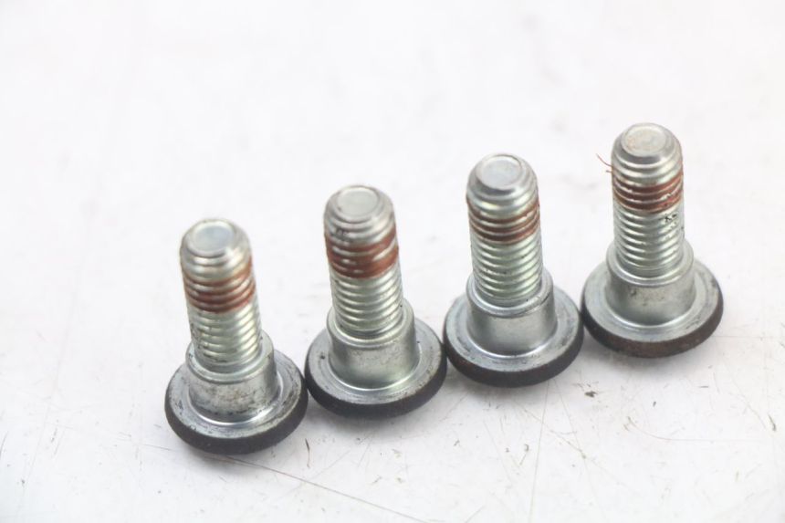 photo de VIS DISCO DEL FRENO HONDA PCX (JF28) 125 (2009 - 2011) - Zoom sullo stato d'uso